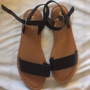 Bamboo sandals